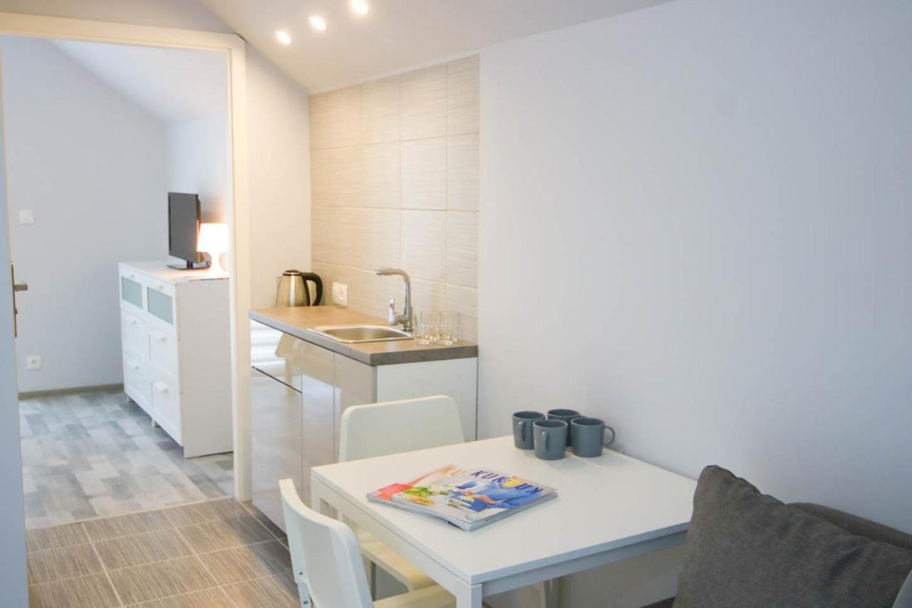 Osrodek Wypoczynkowy Slonce Bobolin Hotel Dabki Ngoại thất bức ảnh