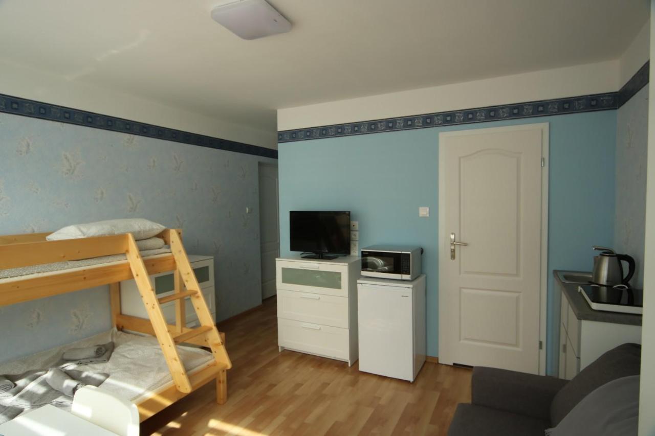 Osrodek Wypoczynkowy Slonce Bobolin Hotel Dabki Ngoại thất bức ảnh